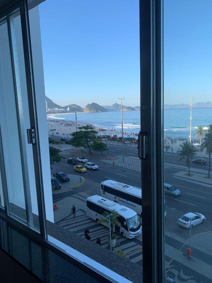Real 391 - Front Copacabana For Families And Groups *